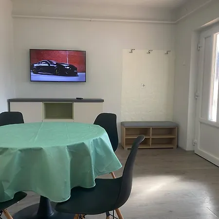 Pompa Apartament