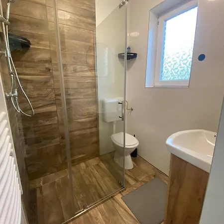 Pompa Apartament *
